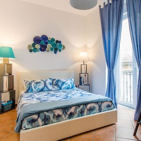 Il Posto Fisso Napoli Apartment Ngoại thất bức ảnh