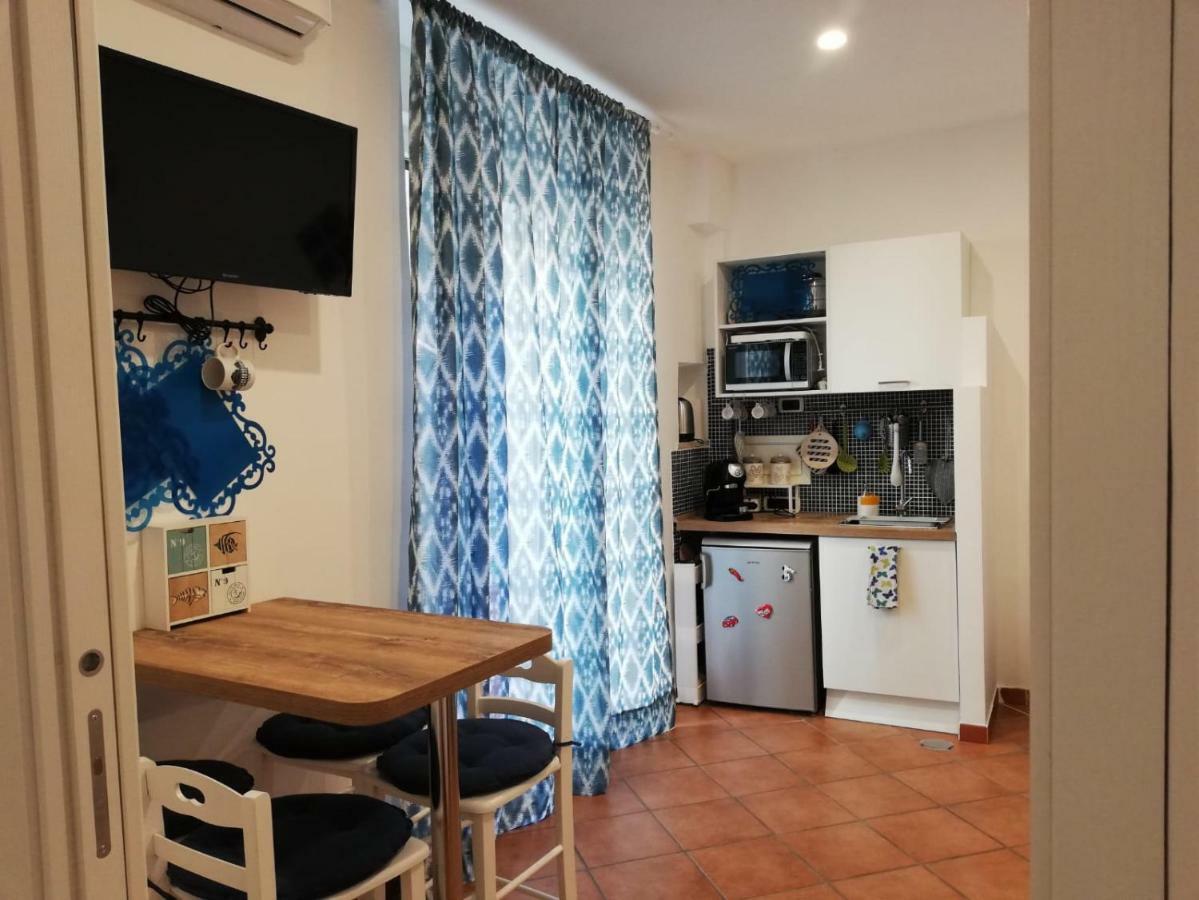 Il Posto Fisso Napoli Apartment Ngoại thất bức ảnh