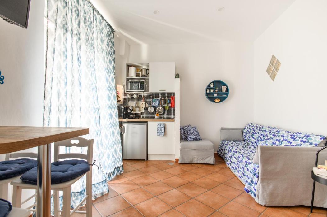 Il Posto Fisso Napoli Apartment Ngoại thất bức ảnh