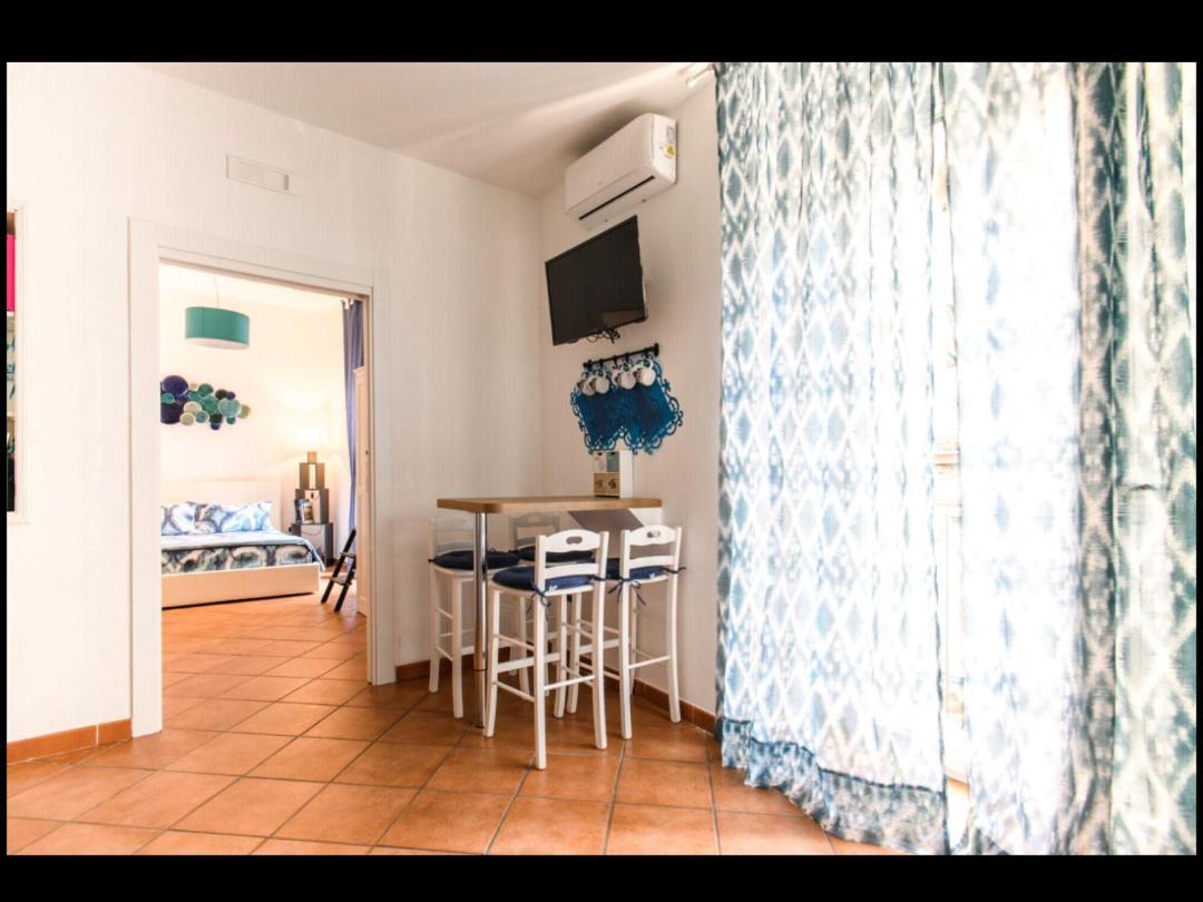 Il Posto Fisso Napoli Apartment Ngoại thất bức ảnh
